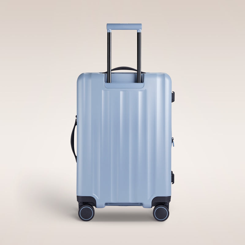 Verage© Greenwich 25" Medium Hardside Expandable Spinner Luggage