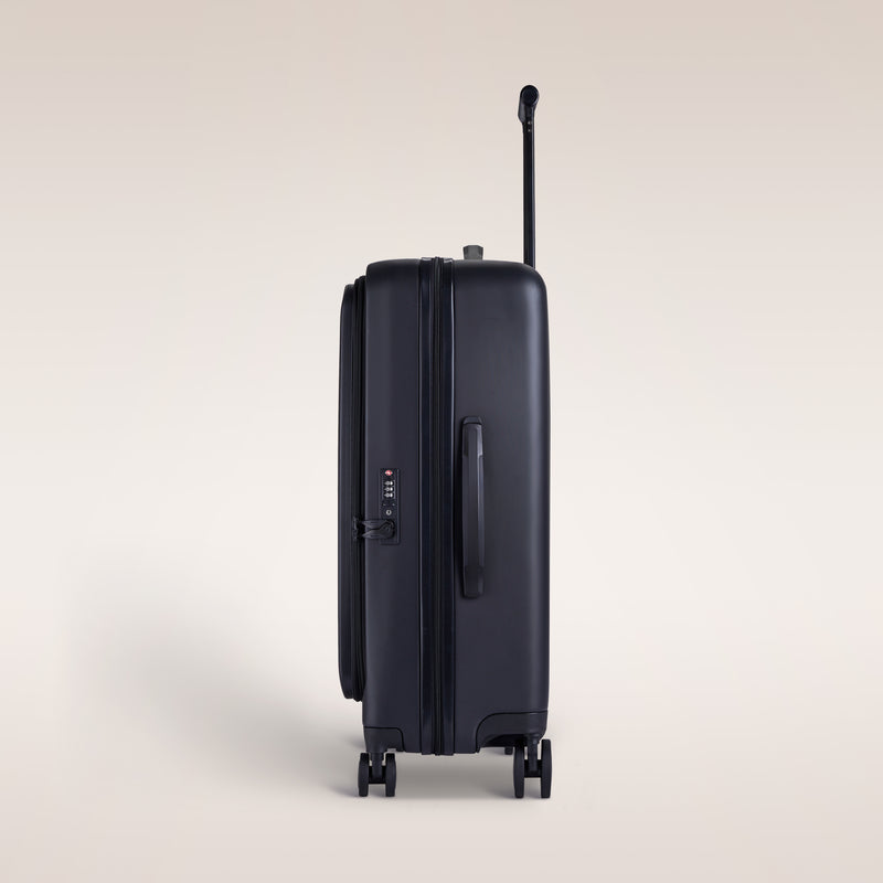 Verage© Greenwich 25" Medium Hardside Expandable Spinner Luggage