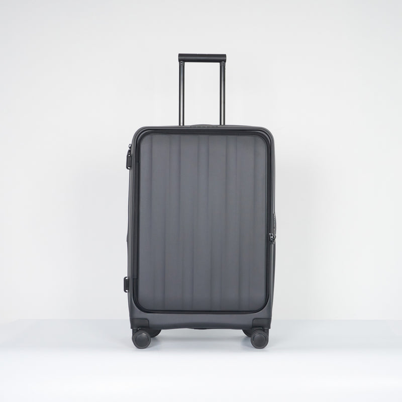 Verage© Greenwich II 25" Medium Hardside Expandable Spinner Luggage