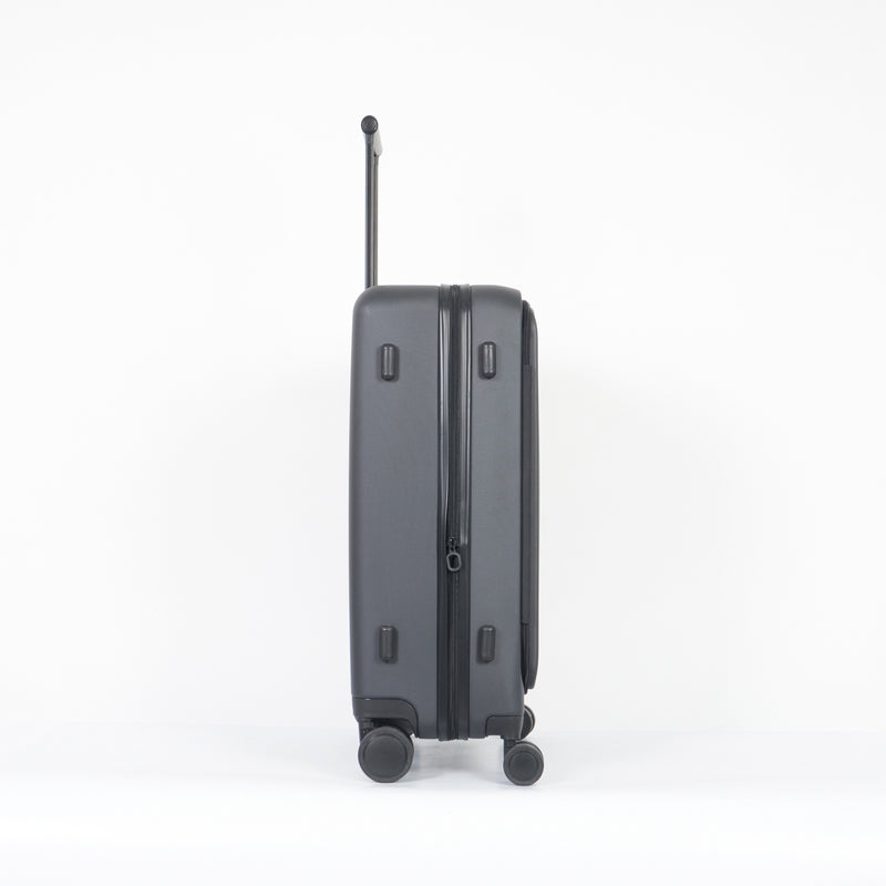 Verage© Greenwich II 25" Medium Hardside Expandable Spinner Luggage