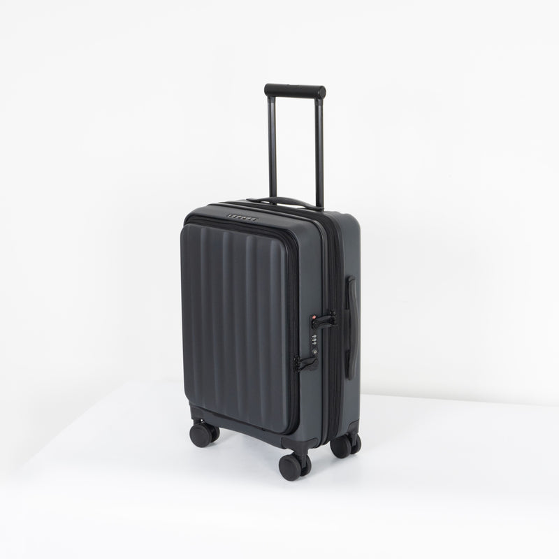 Verage Greenwich II 20" Carry-on Hardside Expandable Spinner Luggage