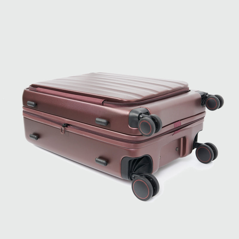 Verage© Greenwich II 25" Medium Hardside Expandable Spinner Luggage