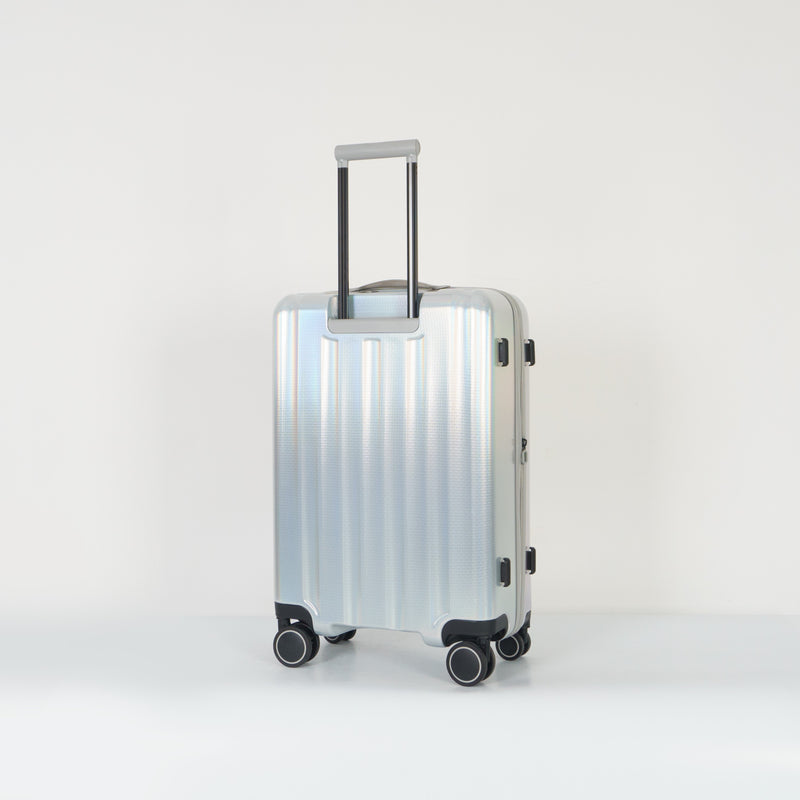 Verage© Greenwich II 25" Medium Hardside Expandable Spinner Luggage