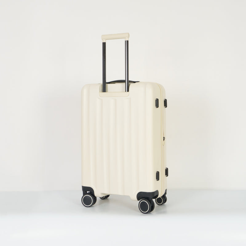 Verage© Greenwich II 25" Medium Hardside Expandable Spinner Luggage