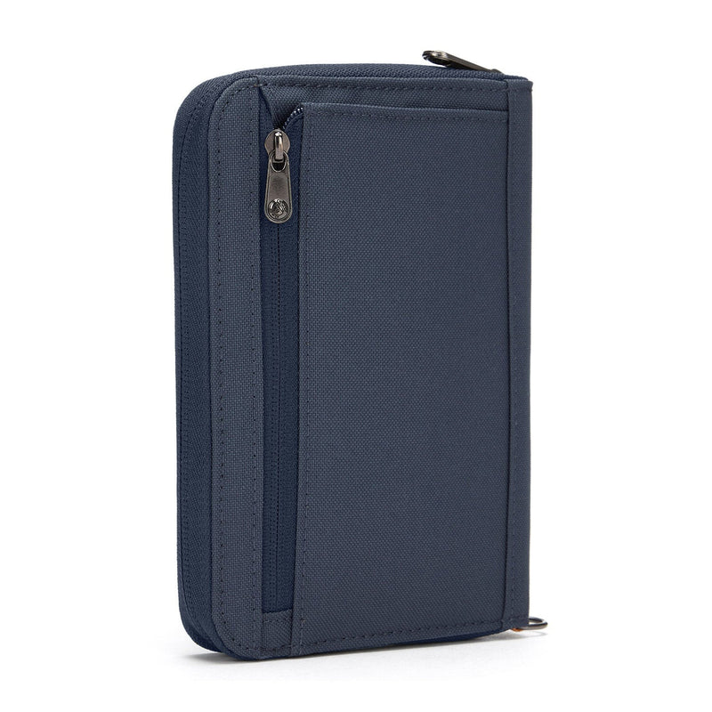 Pacsafe RFIDsafe™ RFID blocking compact travel organizer